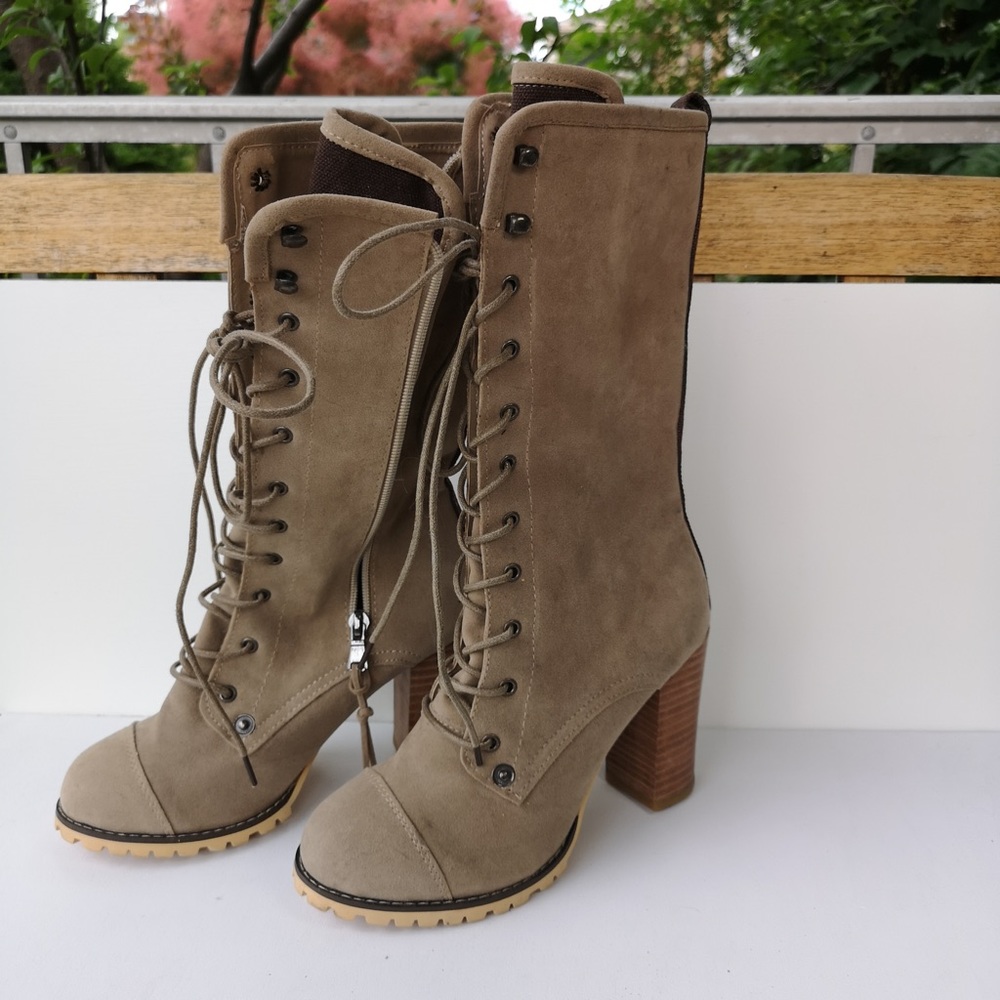 Stylenanda (Korea) suede boots in tan